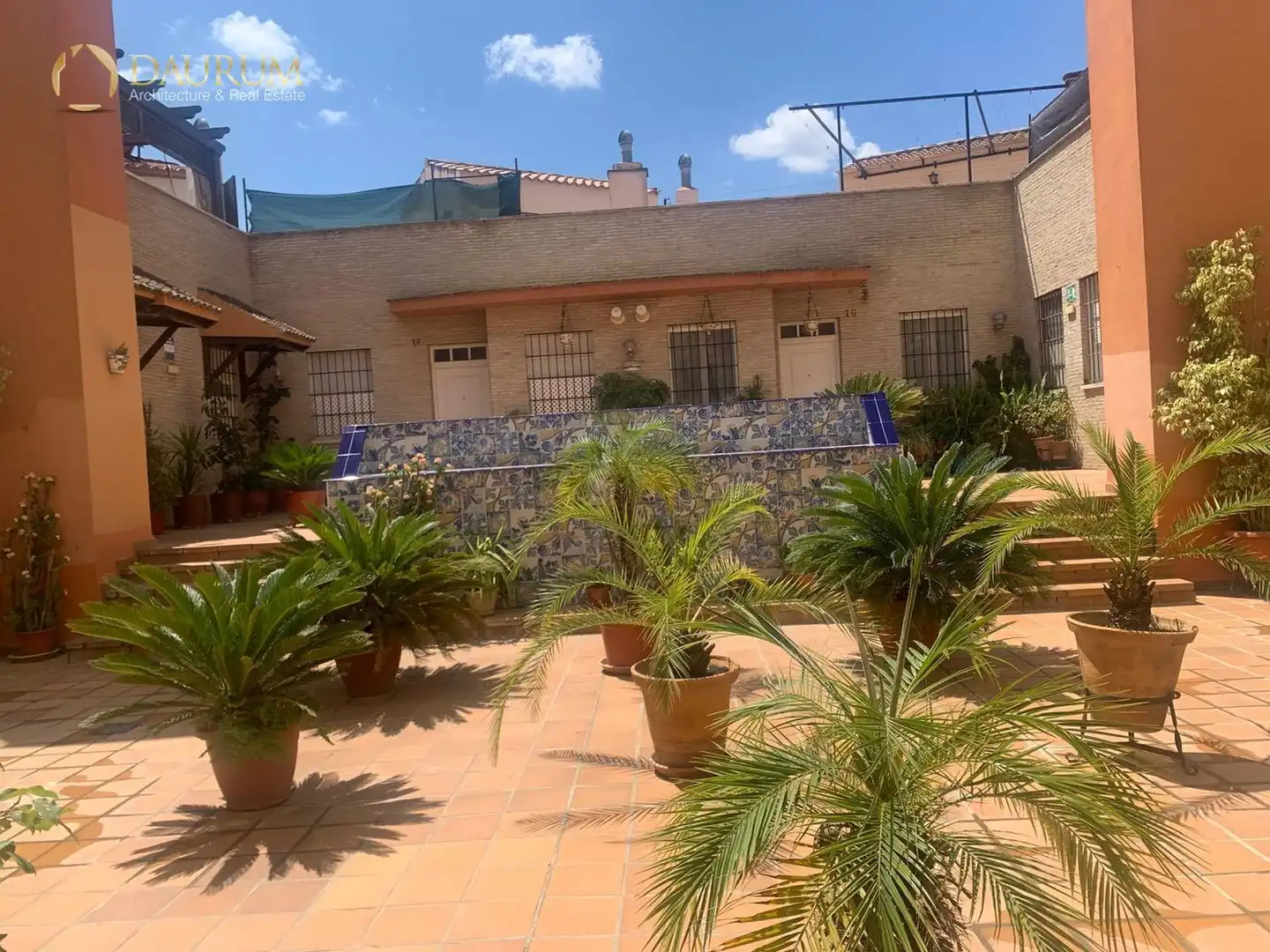 Jardín de Dúplex en venta en Dos Hermanas con Aire acondicionado, Calefacción y Terraza