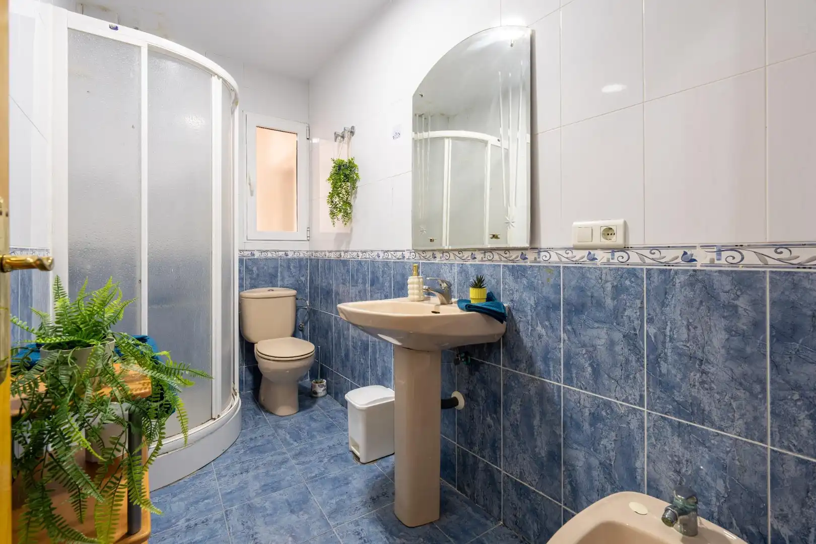 Baño de Piso en venta en Almería