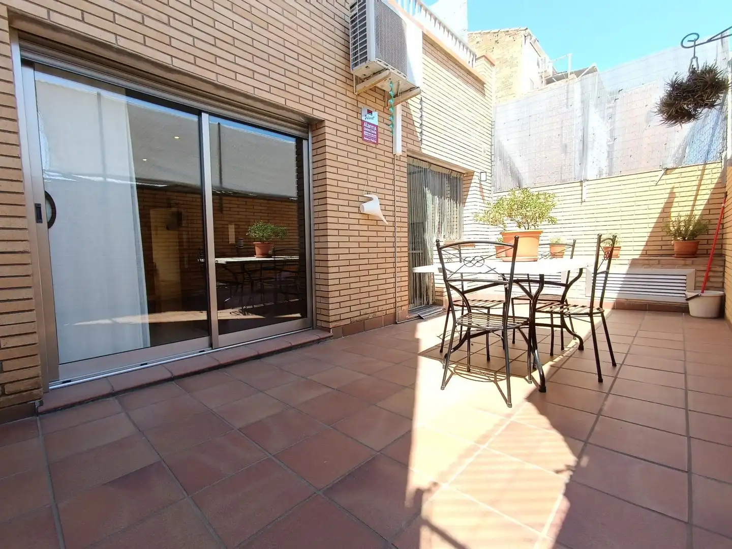 Terraza de Casa o chalet en venta en Badalona con Aire acondicionado, Calefacción y Jardín privado