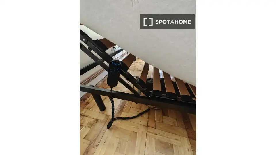 Dormitori de Apartament per a compartir en Leioa amb Aire condicionat, Calefacció i Terrassa
