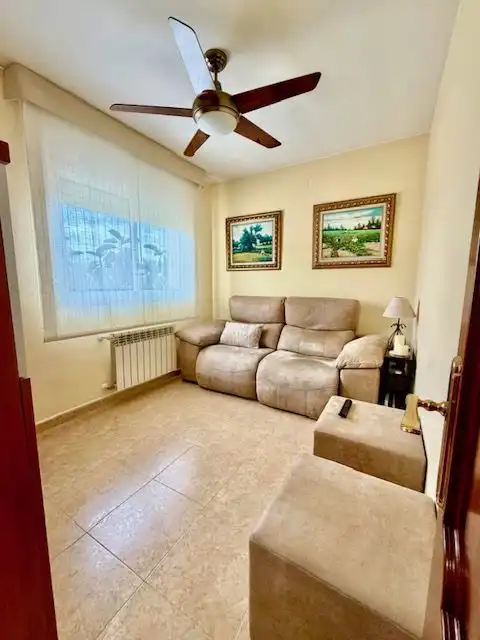 Sala de estar de Casa o chalet en venta en Banyeres del Penedès con Aire acondicionado, Calefacción y Terraza