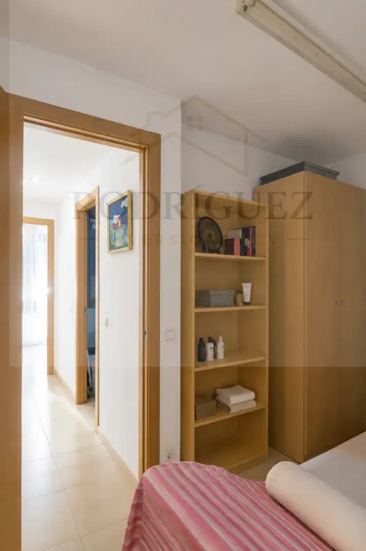 Erdgeschosswohnung mit Pool zum Verkauf in Carrer de República, imagen 20