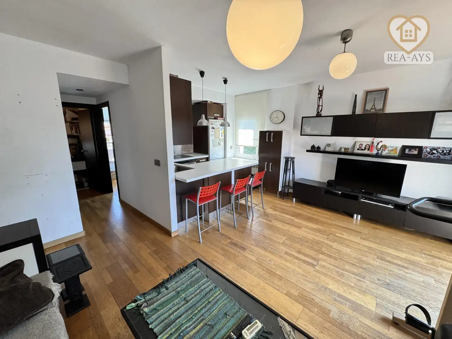 Vista exterior de Piso en venta en Castelldefels con Aire acondicionado, Calefacción y Parquet