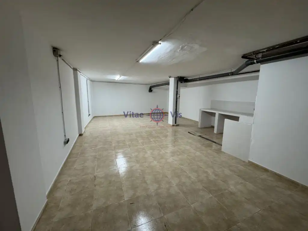 Local comercial de lloguer a Calle Corredera, imagen 2
