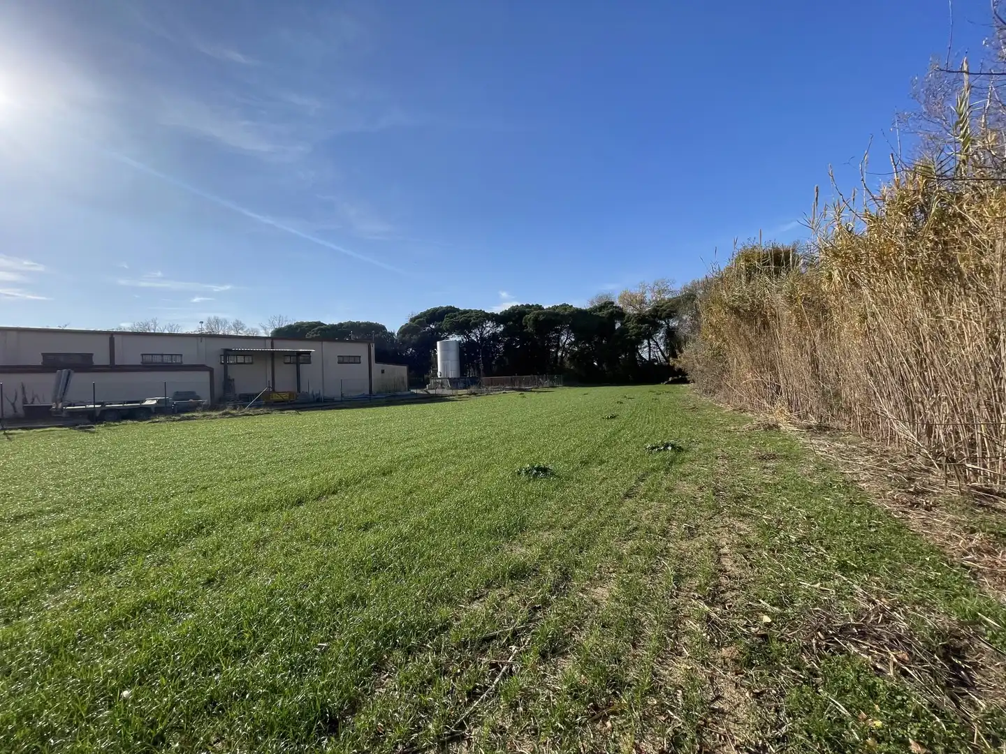 Terreno industrial en venta en Llambilles
