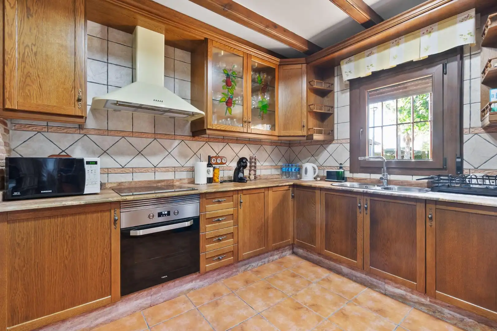 Detached house with pool to rent in Onil, imagen 23