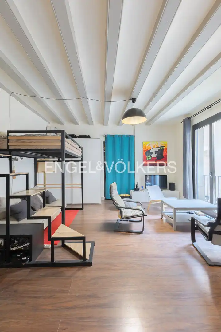 Sala de estar de Piso en venta en Barcelona con Aire acondicionado, Calefacción y Balcón