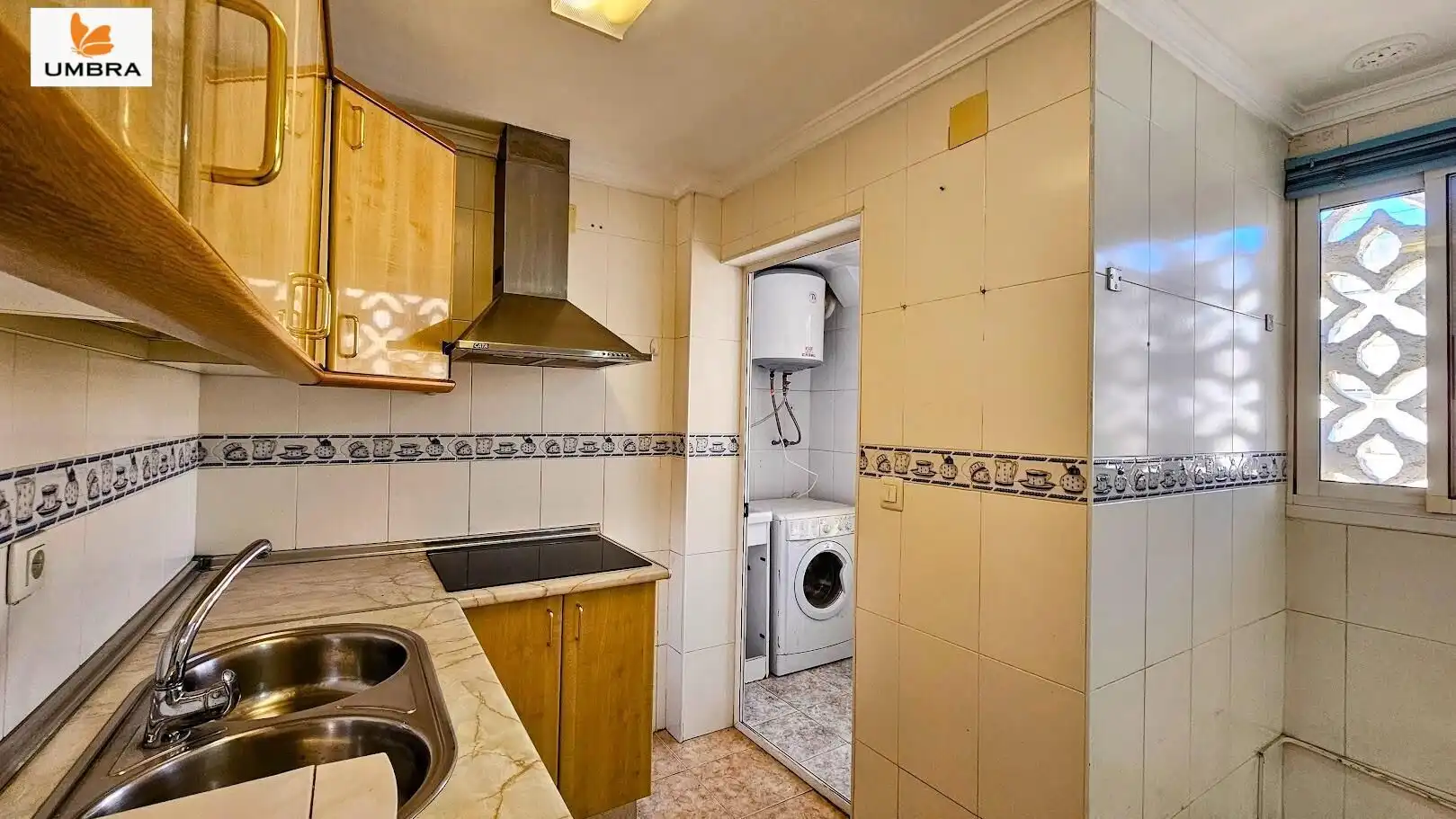 Kitchen of Flat for sale in Jerez de la Frontera  with Air Conditioner, Heating and Terrace