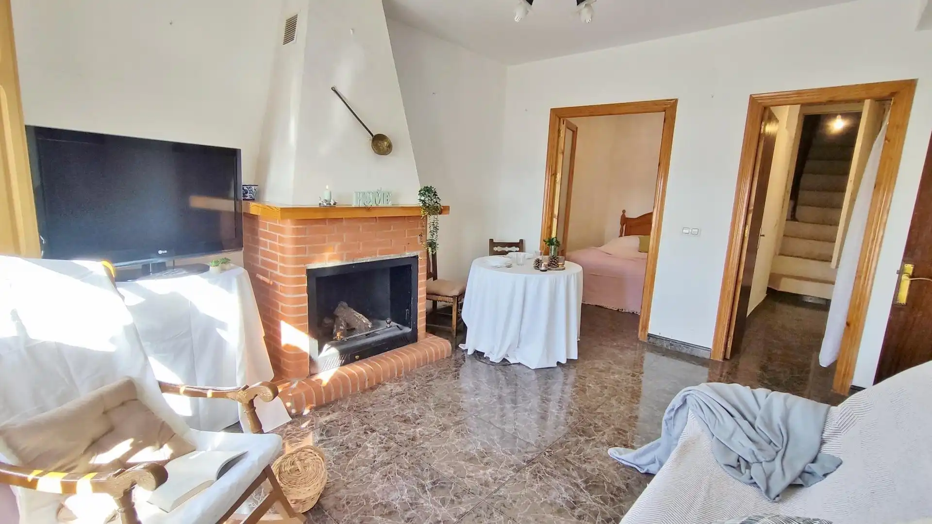 Wohnzimmer von Haus oder Chalet zum Verkauf in Nevada mit Terrasse und Balkon