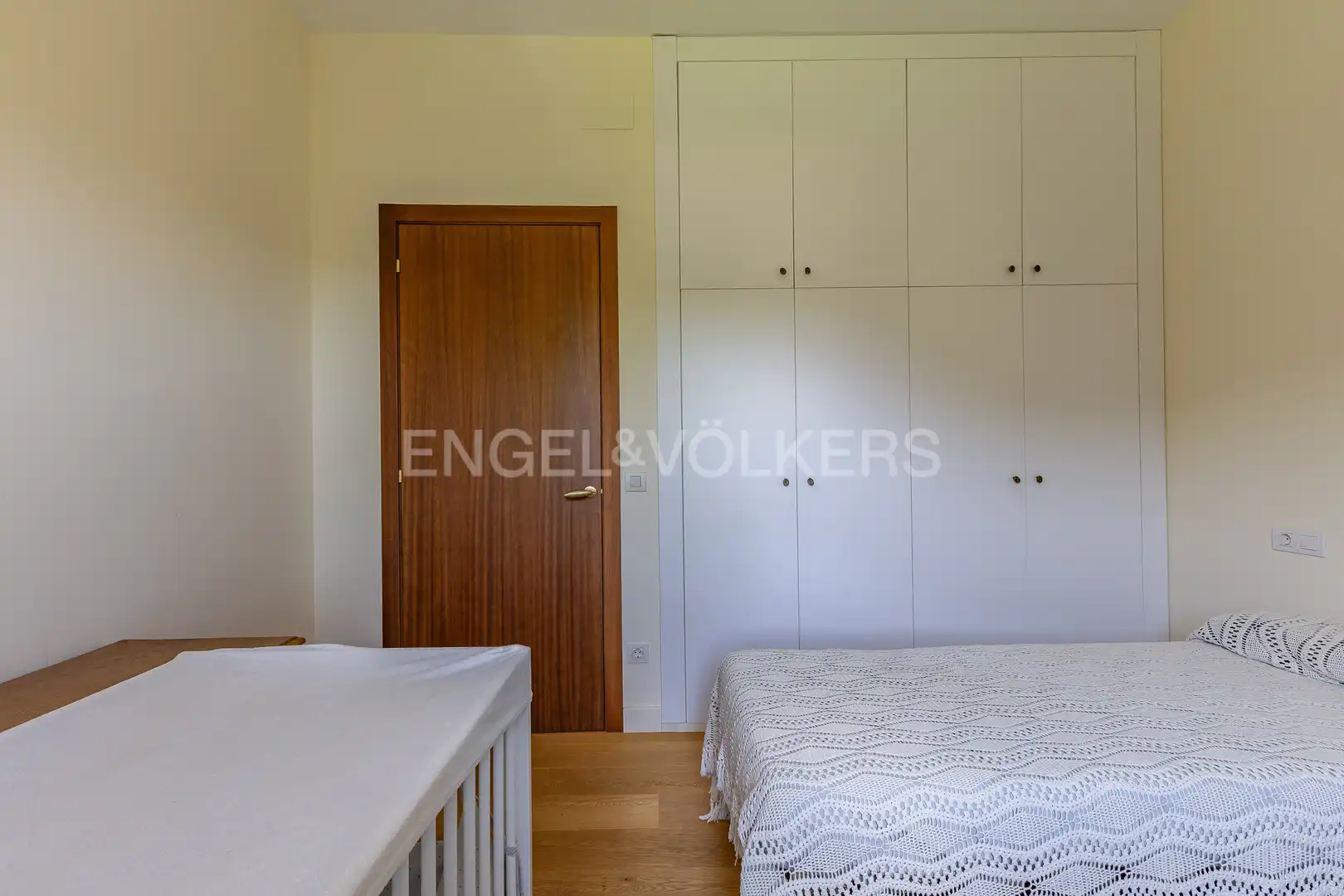 Habitación de Finca rústica en venta en Gallifa con Aire acondicionado, Calefacción y Jardín privado