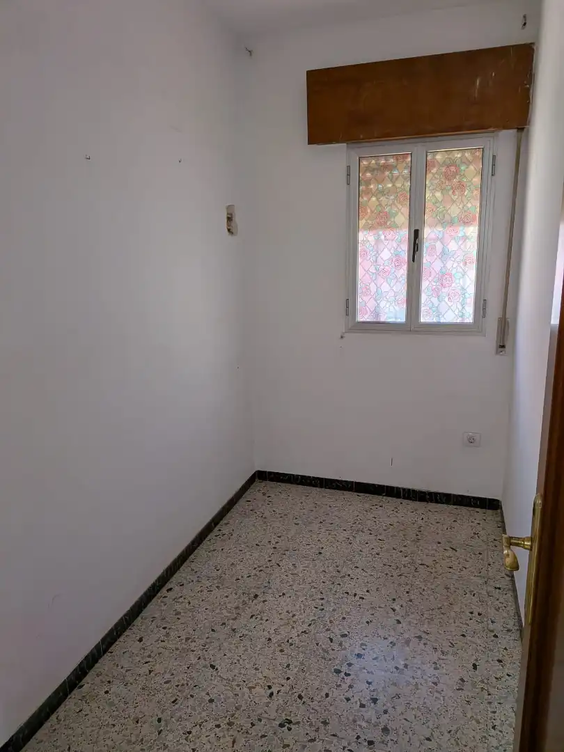 Schlafzimmer von Gebäude zum Verkauf in Dos Hermanas