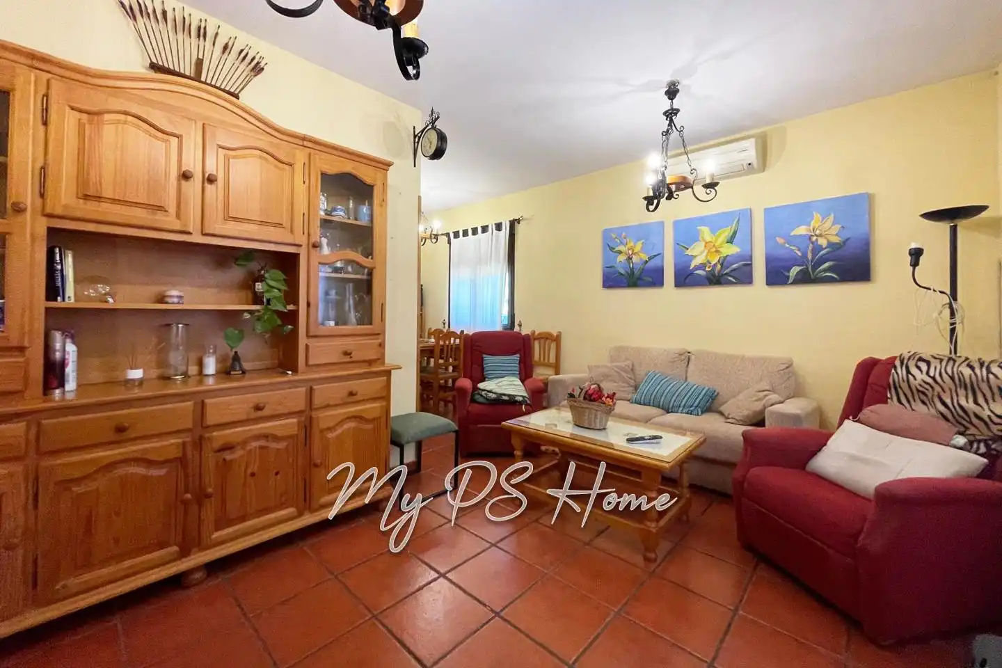 Sala de estar de Casa o chalet en venta en Barajas de Melo con Aire acondicionado, Jardín privado y Amueblado