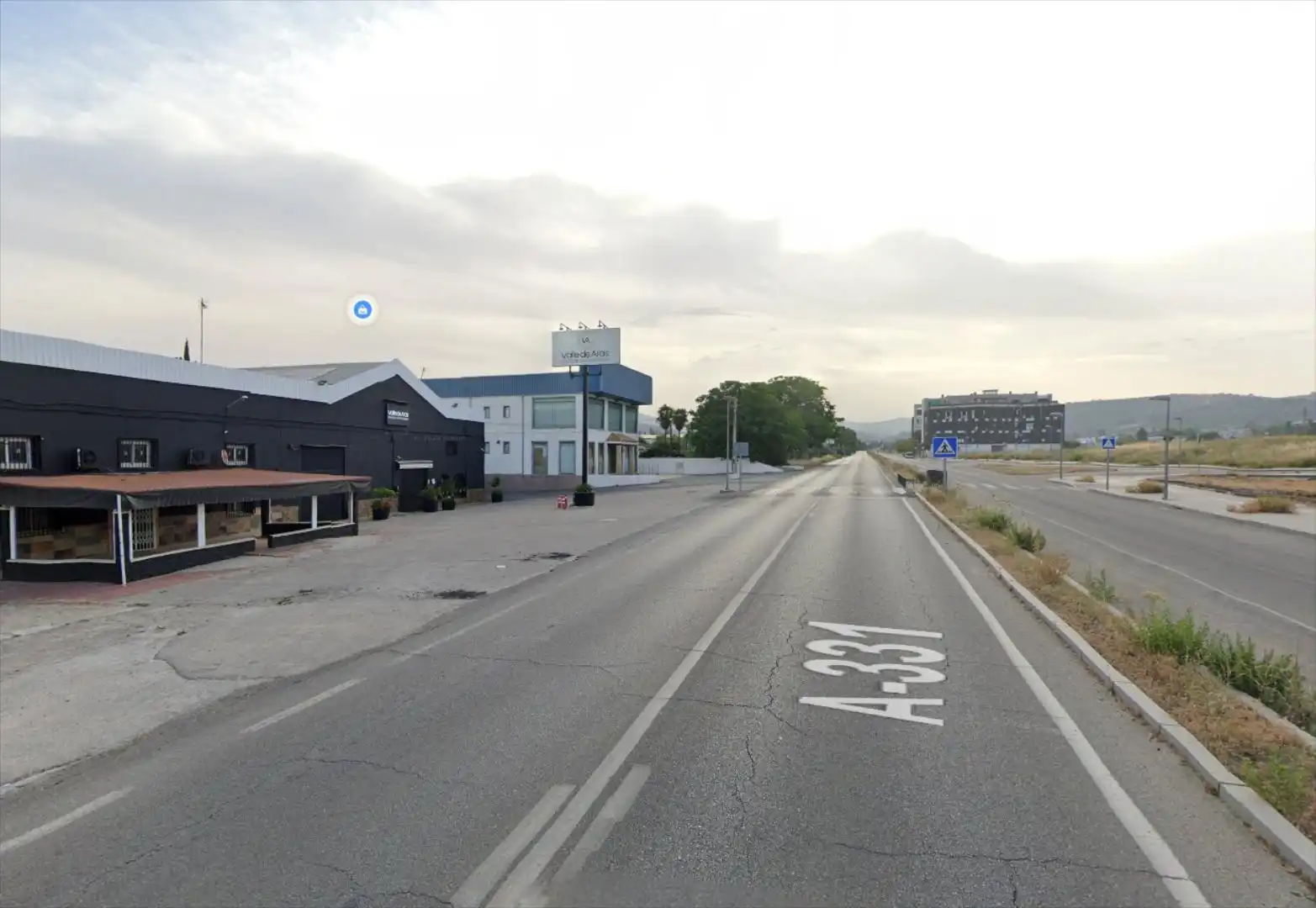 Industrial building for sale in Poleares