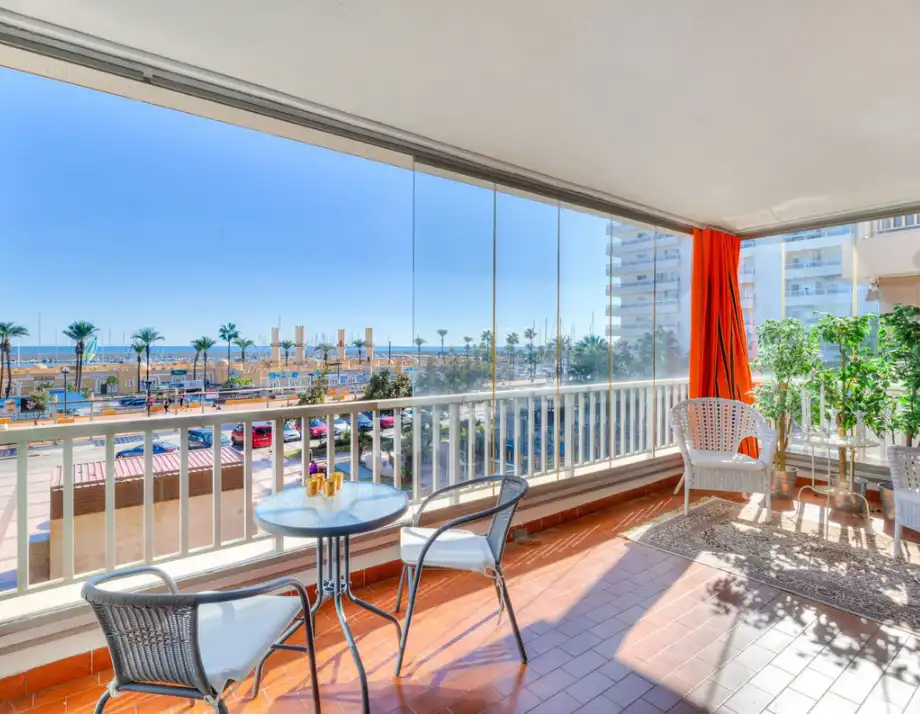 Piso con ascensor en venta en Puerto Deportivo