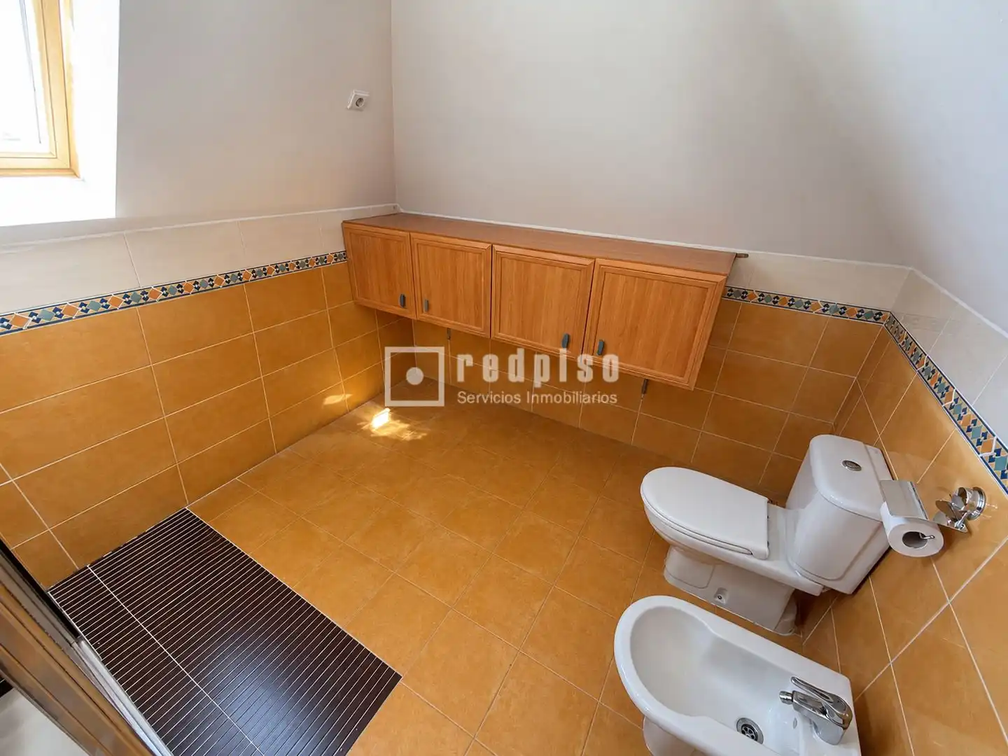 Baño de Ático en venta en Madrid con Aire acondicionado, Calefacción y Parquet