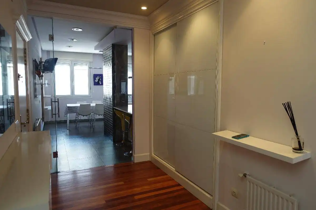 Maisonette zum Verkauf in Bilbao  mit Heizung und Balkon