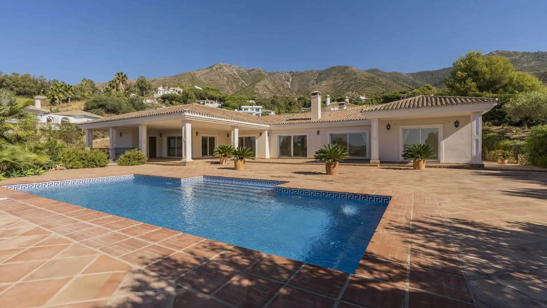 Exterior view of Houses for sale in Mijas  with Air Conditioner, Heating and Private garden
