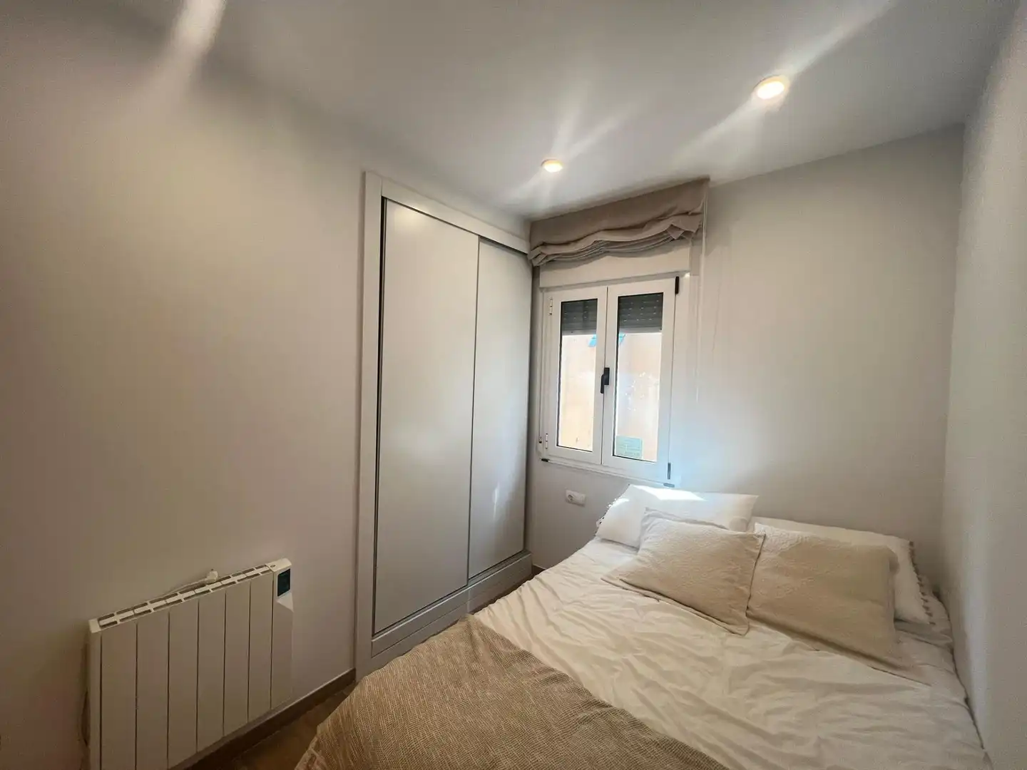 Dormitori de Casa o xalet en venda en Ponferrada amb Jardí privat i Moblat