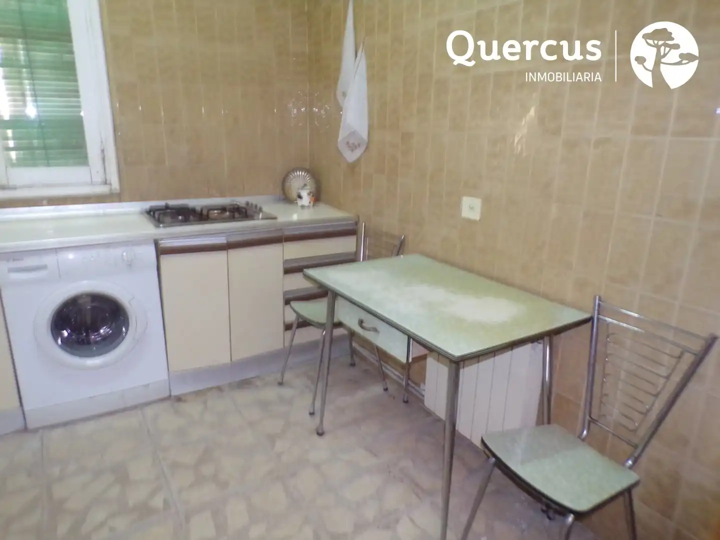 Cuina de Casa o xalet en venda en Pinarnegrillo amb Calefacció i Jardí privat