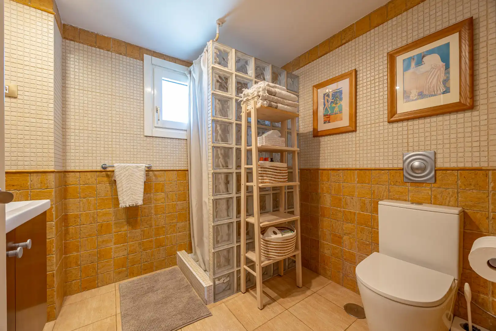 Bany de Casa o xalet en venda en Las Palmas de Gran Canaria amb Parquet, Terrassa i Traster