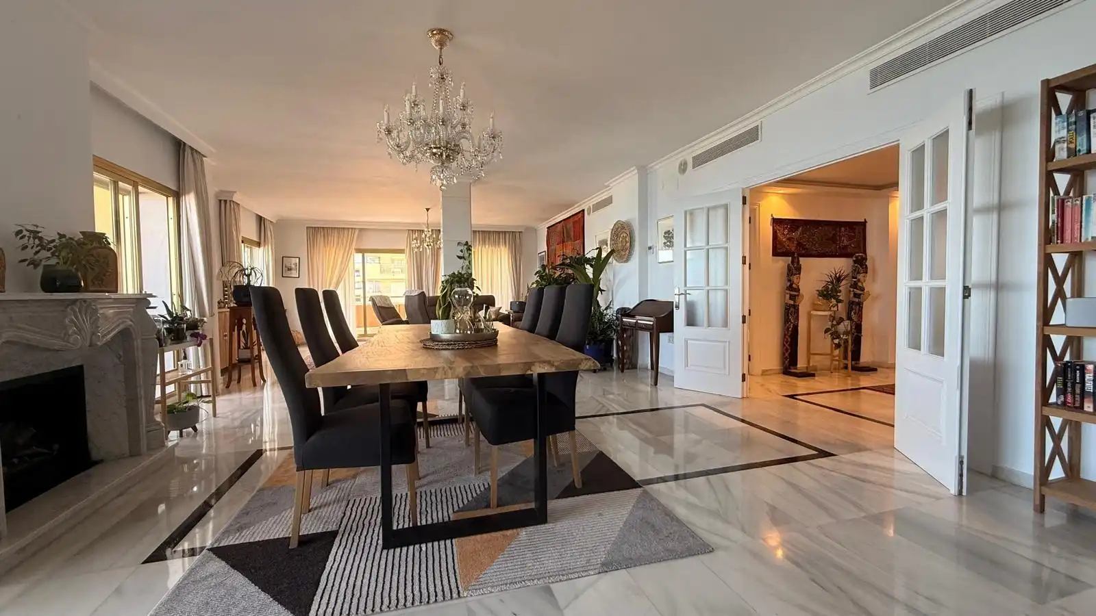 Menjador de Apartament en venda en Fuengirola amb Aire condicionat, Terrassa i Traster