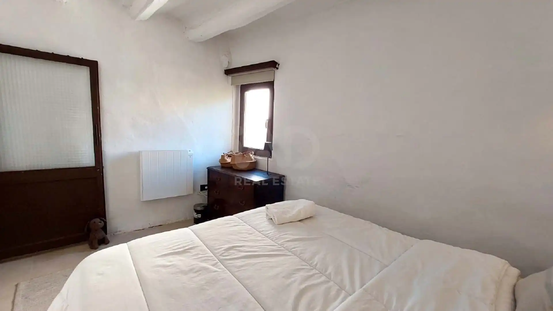 Country homes for sale in Montblanc