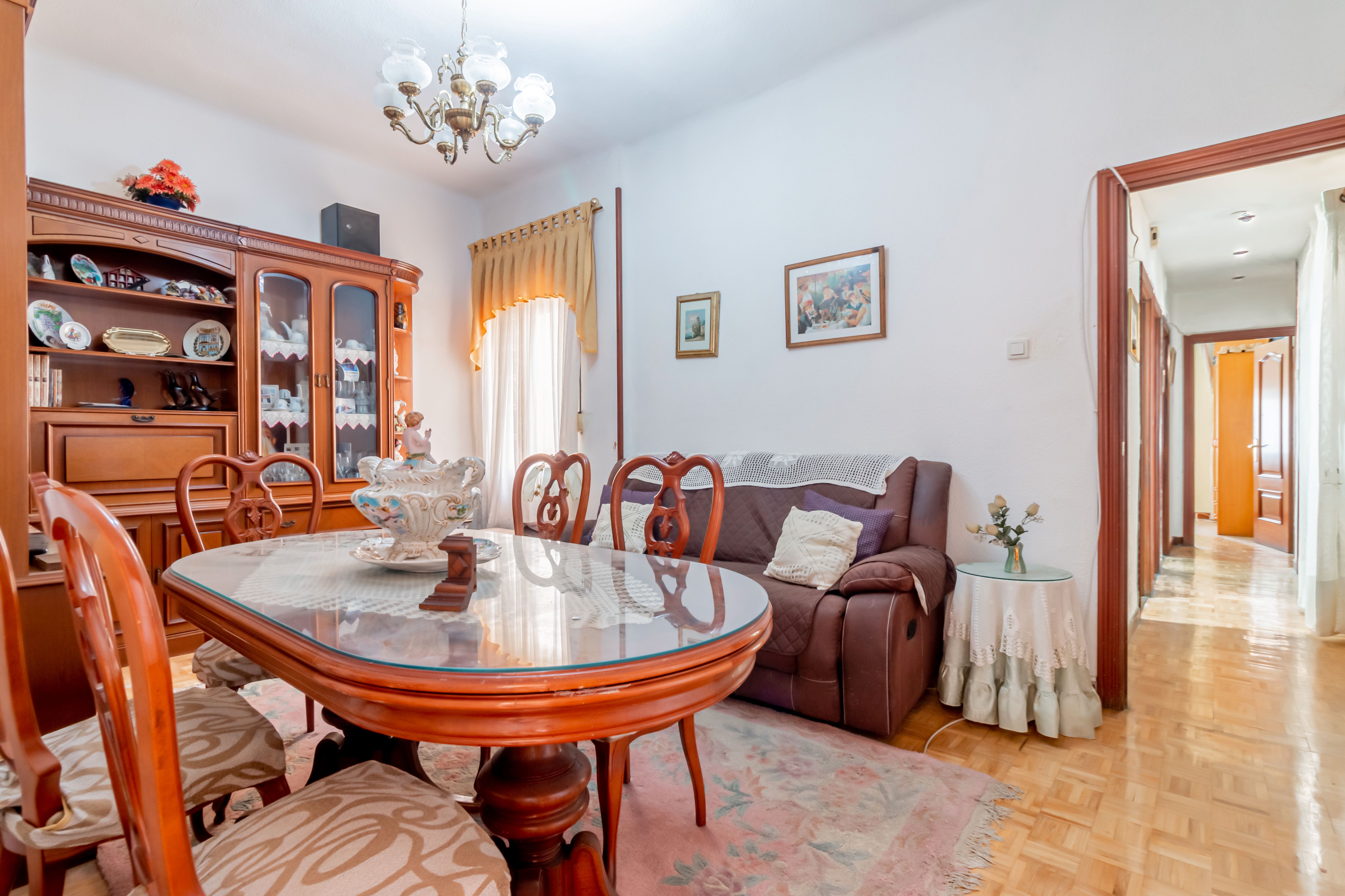 Living room of Flat for sale in  Madrid Capital  with Heating and Terrace