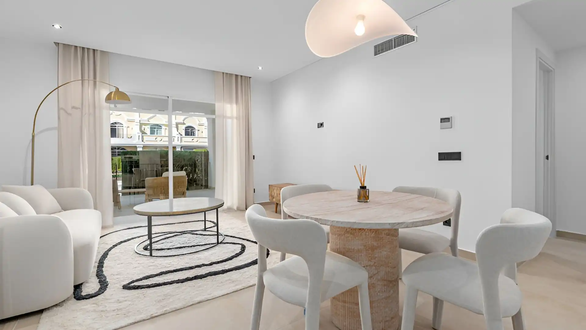 Dining room of Planta baja for sale in Marbella  with Air Conditioner, Terrace and Swimming Pool
