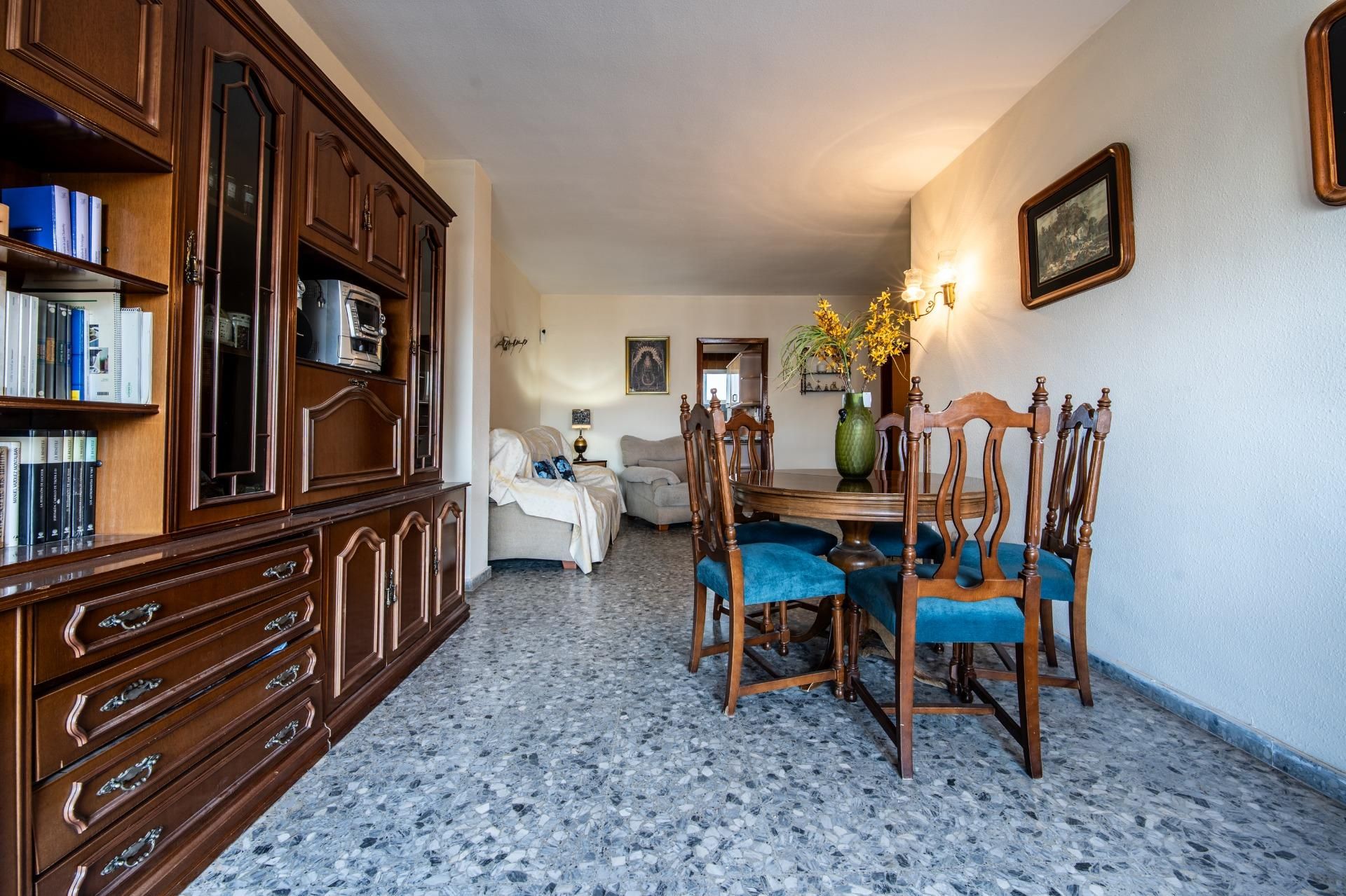 Dining room of Flat for sale in  Sevilla Capital  with Air Conditioner, Terrace and Balcony