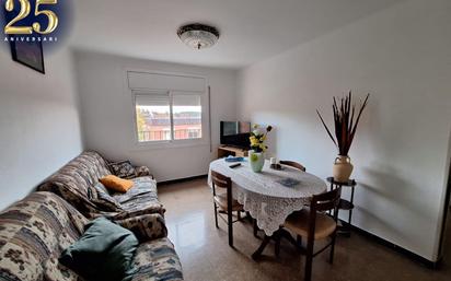 Bedroom of Flat for sale in Sabadell