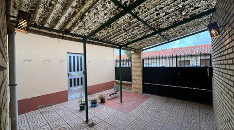 Foto 2 de Casa adosada en venda a Bailen, 10, Benavente, Zamora