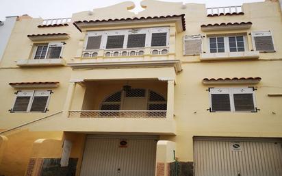 Exterior view of Single-family semi-detached for sale in  Santa Cruz de Tenerife Capital  with Terrace, Storage room and Balcony