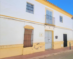 Exterior view of Single-family semi-detached for sale in Marinaleda