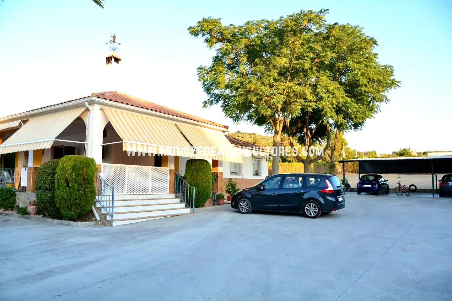 Vista exterior de Casa o chalet en venta en Lucena con Aire acondicionado, Jardín privado y Terraza
