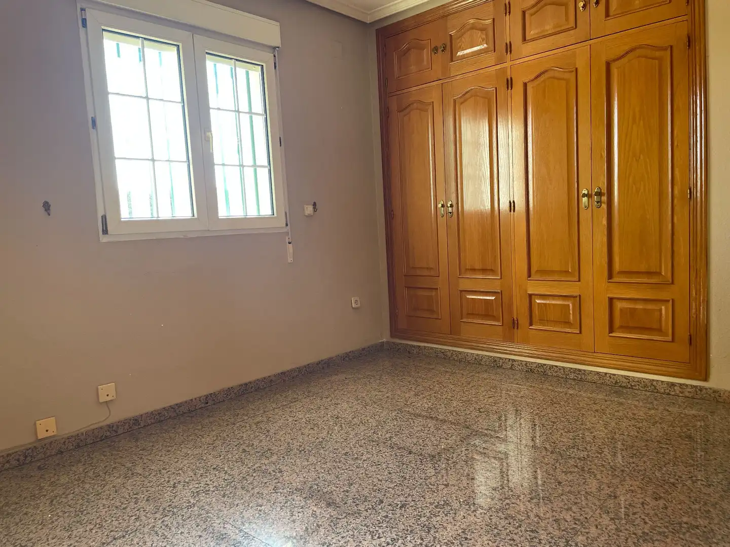 Dormitori de Casa o xalet en venda en Aranjuez amb Aire condicionat, Calefacció i Jardí privat