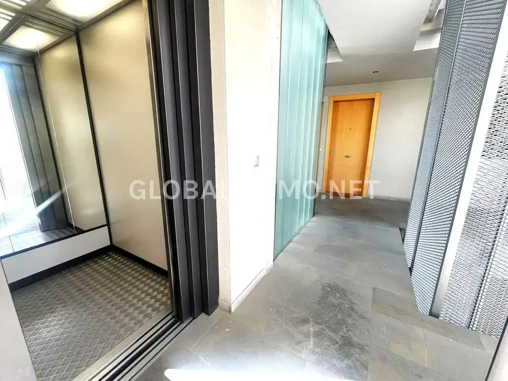 Mini appartamento con ascensore in vendita a Carrer Tirso de Molina, imagen 13