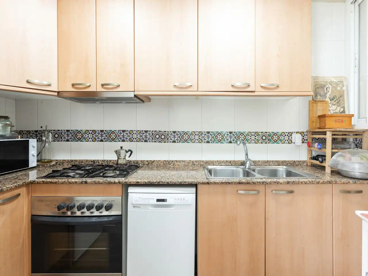 Flat with lift for sale in Nou de la Rambla 144, imagen 4