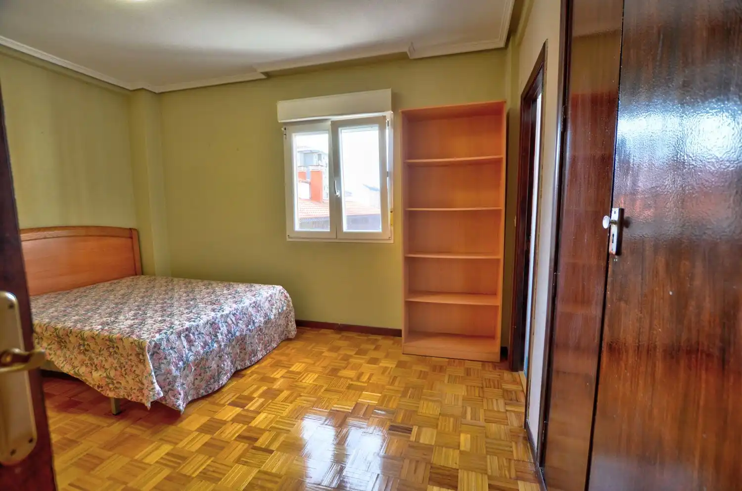 Bedroom of Flat for sale in Gijón   with Storage room and Swimming Pool