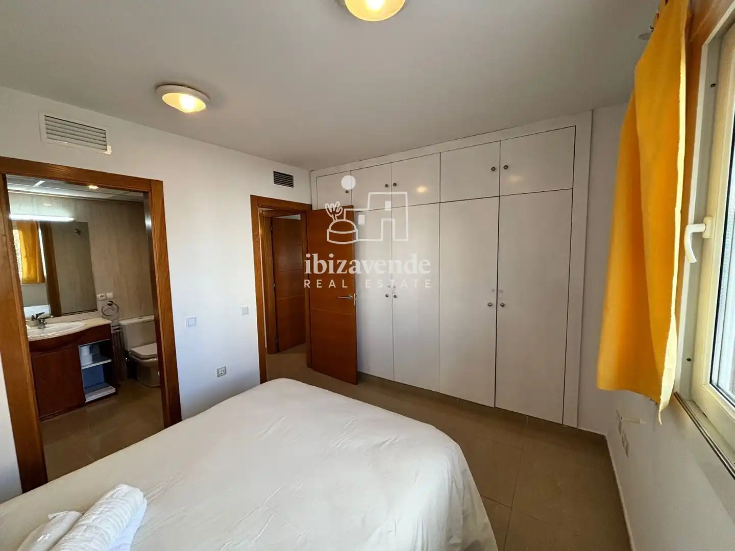 Flat for rent in Pere Matutes Noguera, Ses Figueretes - Platja d'en Bossa - Cas Serres