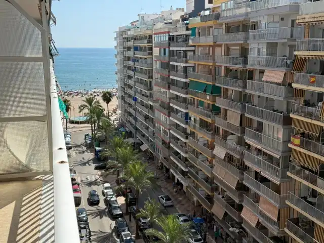 Appartement compact avec terrasse à vendre à Avinguda Blasco Ibáñez 9