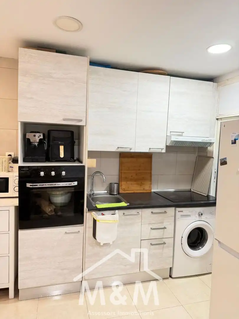 Küche von Loft zum Verkauf in Sitges mit Gemeinschaftspool