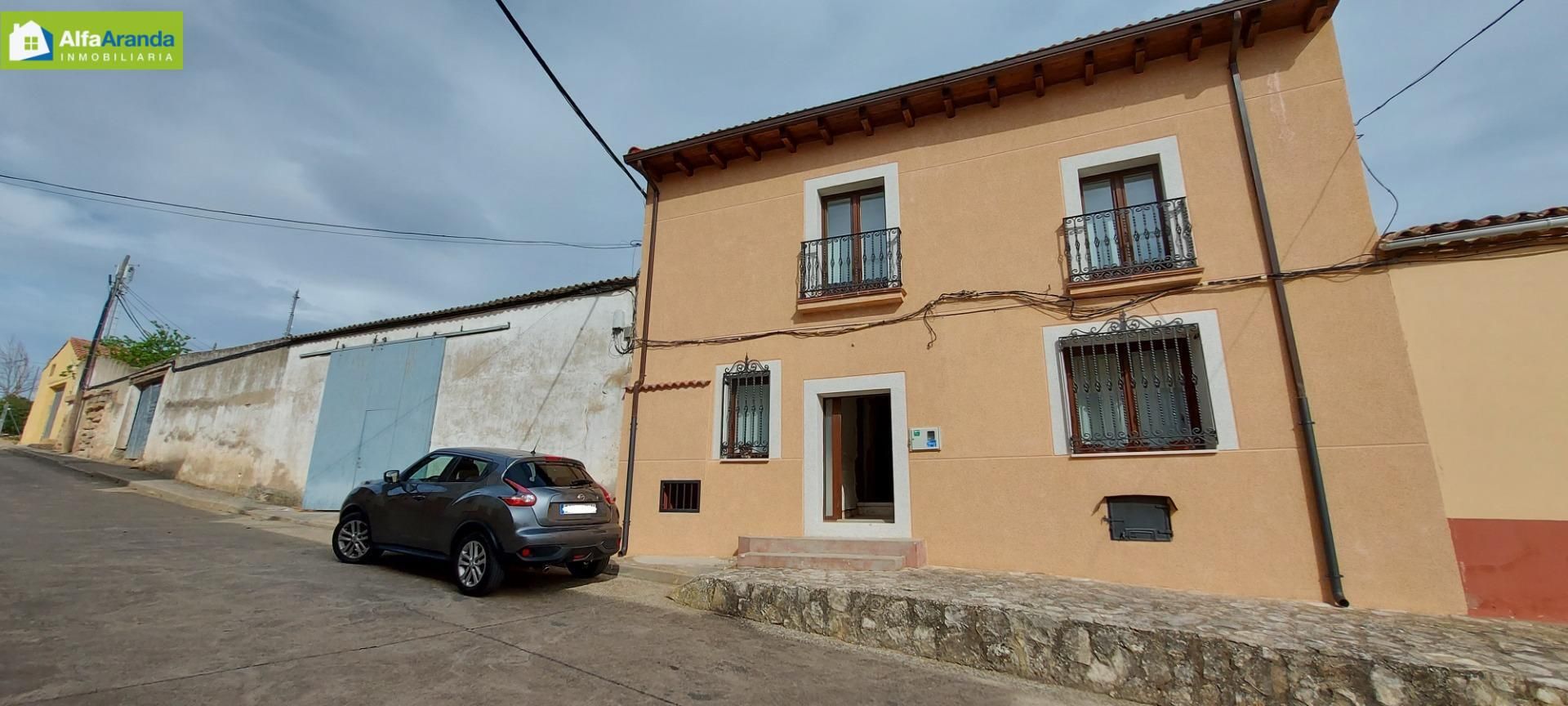 Exterior view of House or chalet for sale in Nava de Roa  with Heating and Storage room