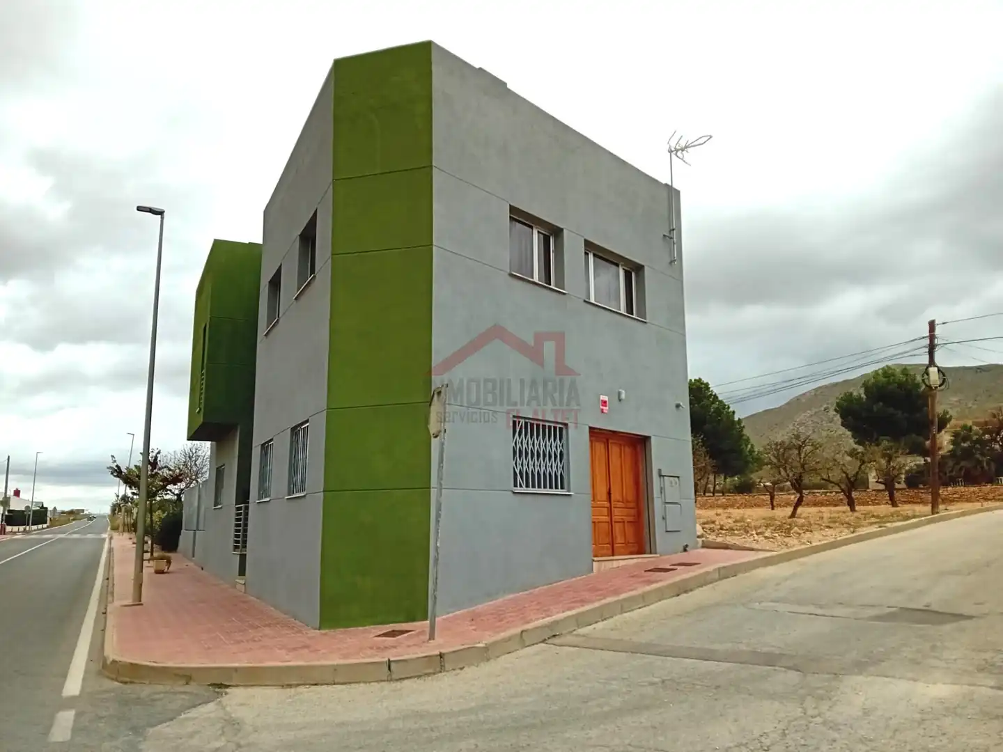 Vista exterior de Nau industrial en venda en Hondón de los Frailes
