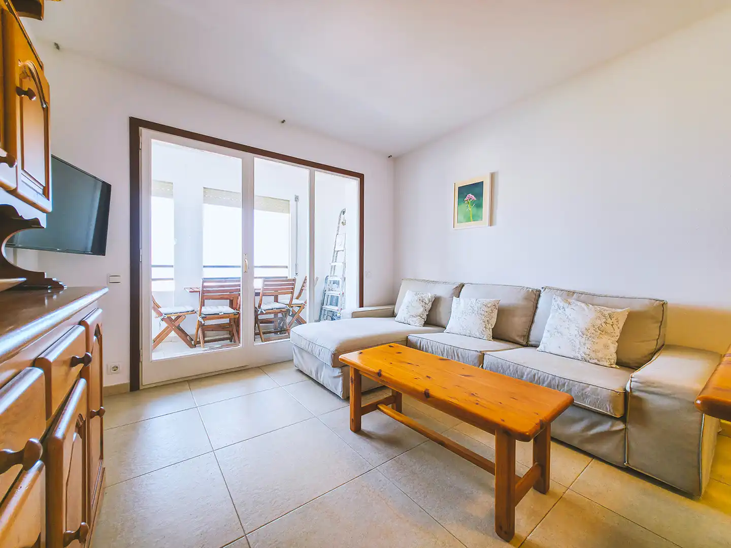 Sala d'estar de Pis de lloguer en Sant Pol de Mar amb Terrassa, Moblat i Forn