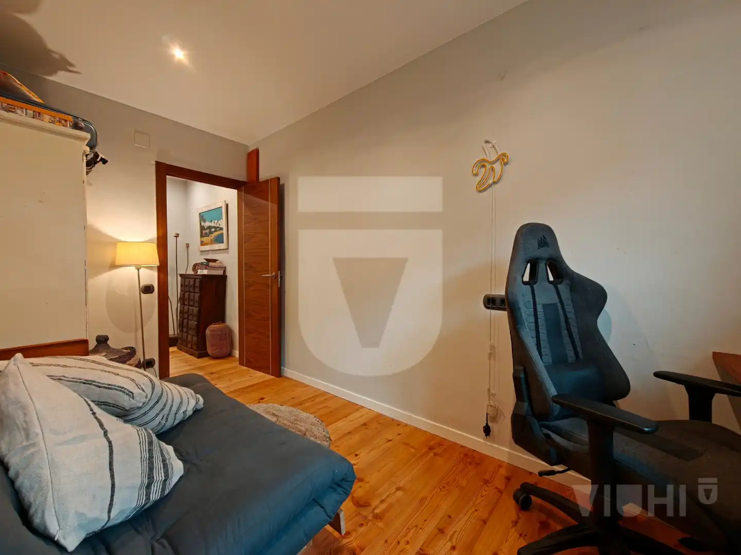 Habitación de Casa adosada en venta en Tiana con Aire acondicionado, Jardín privado y Parquet