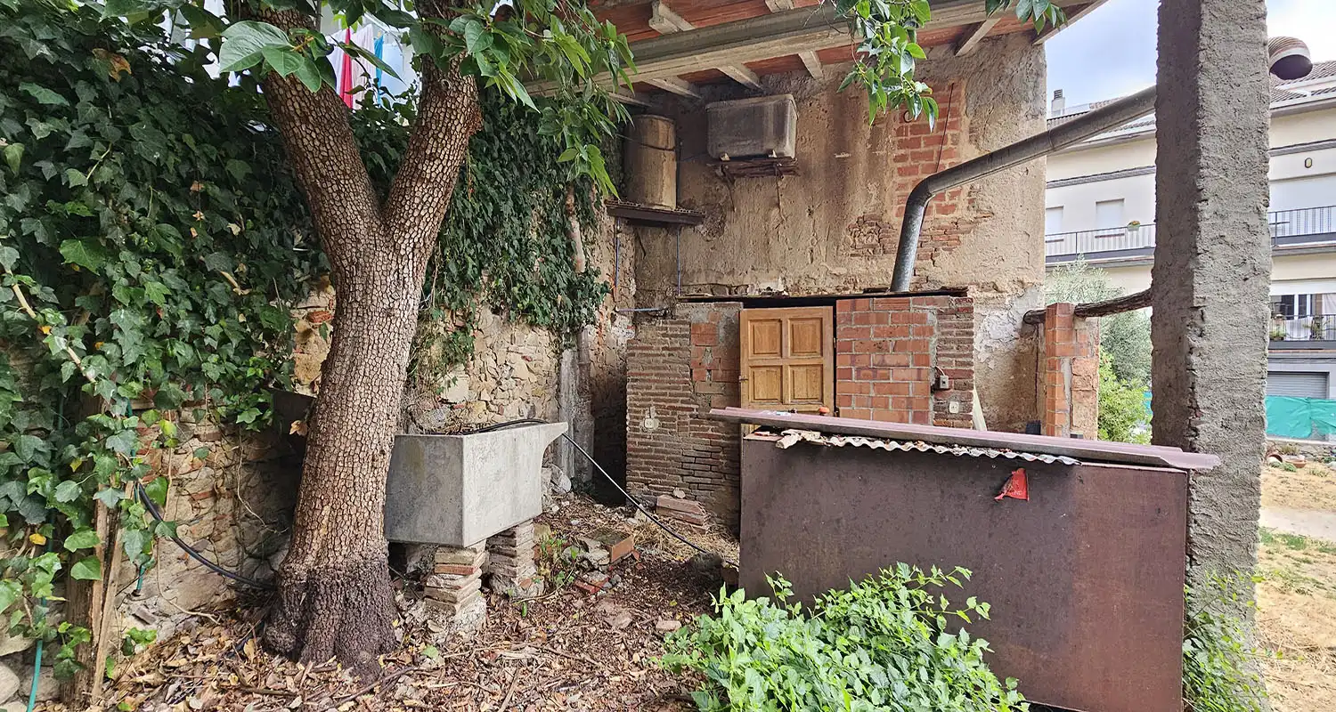 Jardí de Finca rústica en venda en Breda amb Calefacció, Jardí privat i Terrassa