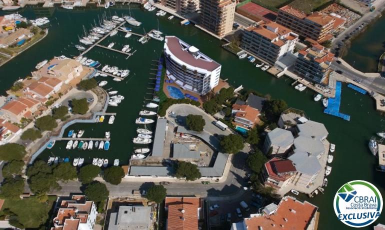 Piso en venta en Roses