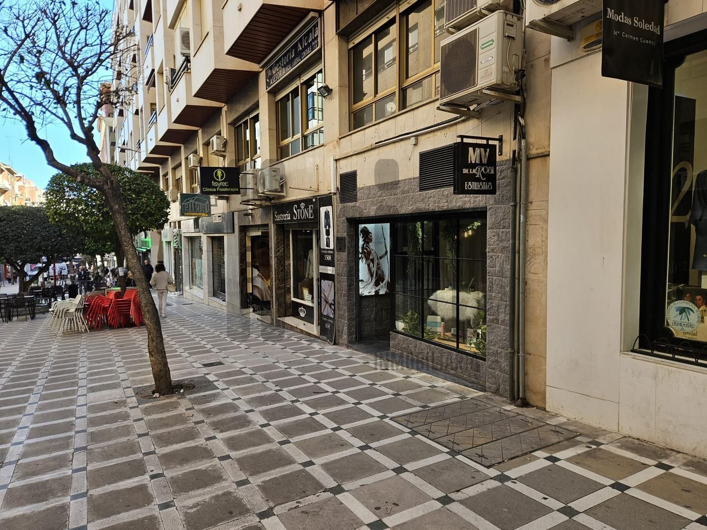 Vista exterior de Local de lloguer en  Jaén Capital amb Aire condicionat