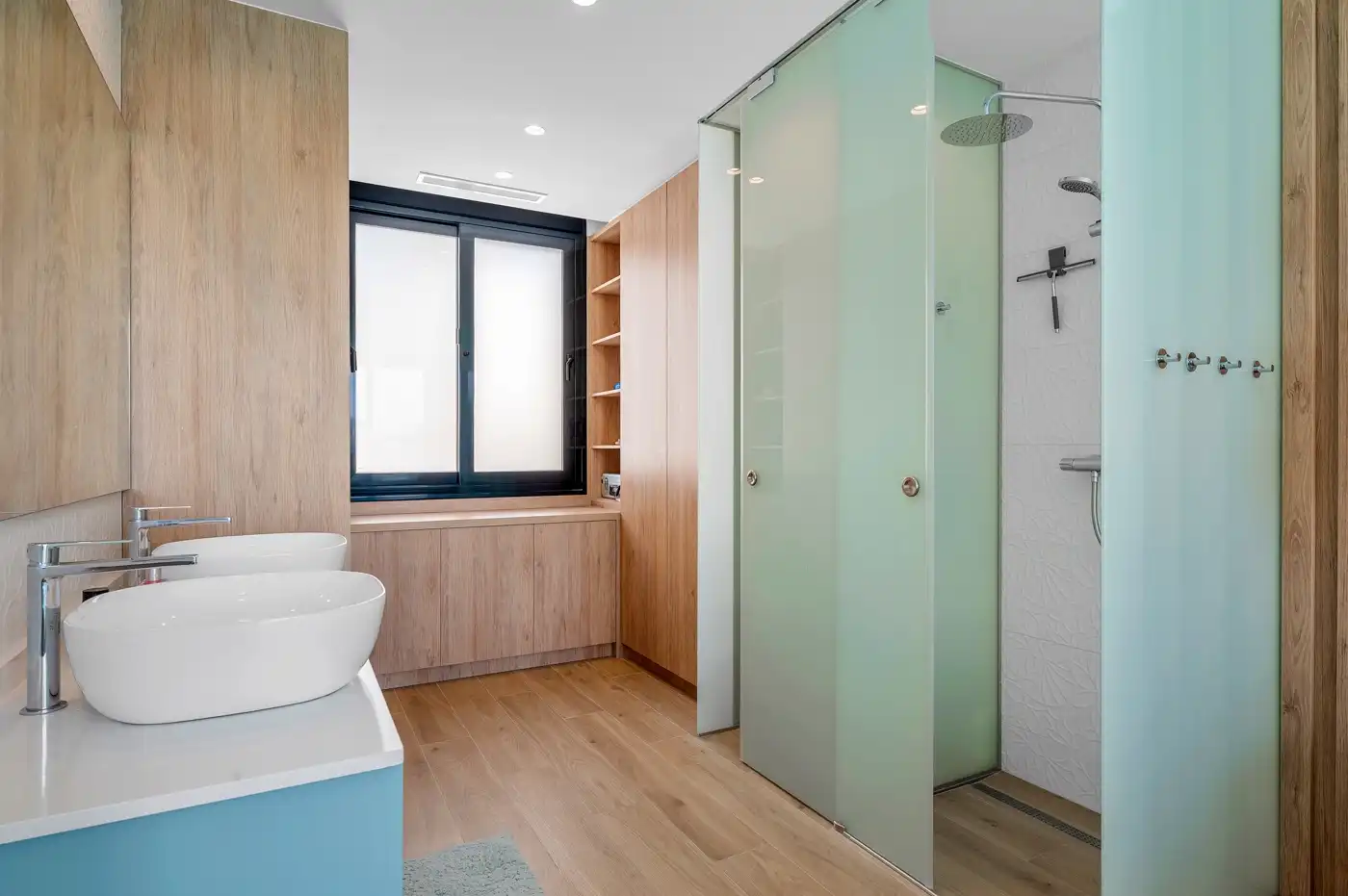 Bathroom of Houses for sale in Benijófar  with Air Conditioner, Heating and Private garden