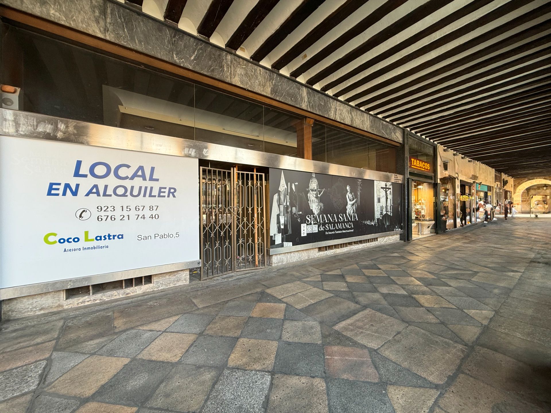 Vista exterior de Local de lloguer en Salamanca Capital